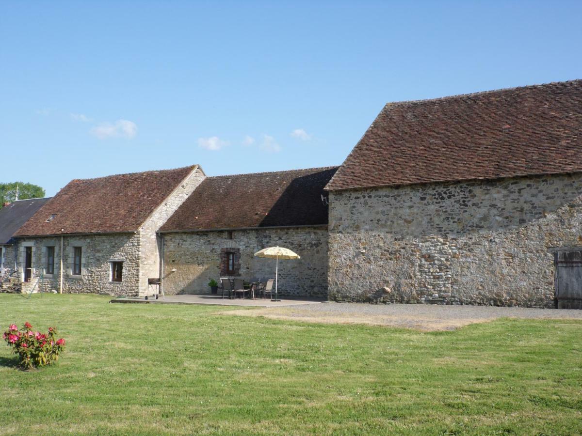 gîte  L'Albizia Prissac Extérieur photo